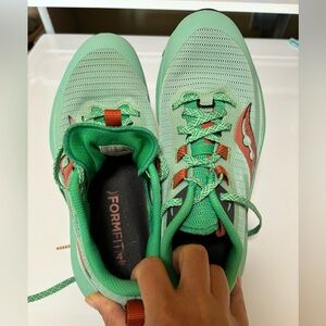 Saucony Women’s Peregrine 13 Trail